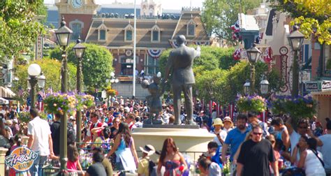 10 Tips to Maximize Your Time at Disneyland