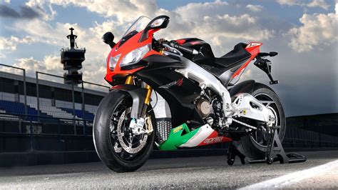 Aprilia RSV4 Wallpapers - Wallpaper Cave