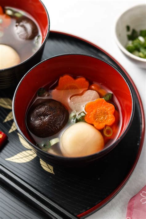 Ozoni お雑煮 (Japanese New Year Mochi Soup) - Okonomi Kitchen