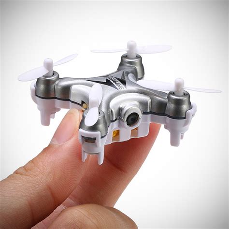 EACHINE E10C is World's Smallest HD Camera Drone, Get One for $32.99 ...