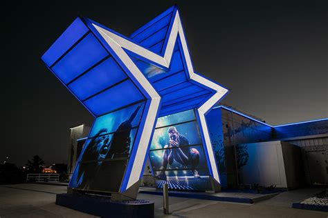 Star Power: Post Malone Designs Cowboys-Themed Raising Cane's Restaurant in Dallas » Dallas ...