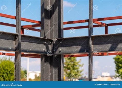 Structural Steel Beam Connections, Metal Column Supporting the Roof ...