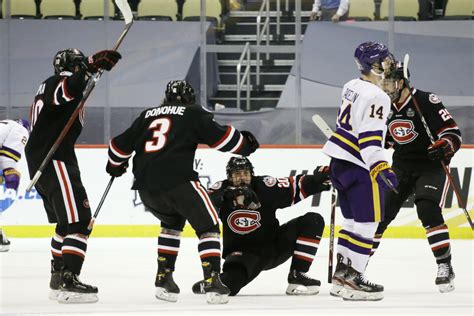 The Northeastern Huskies: A Successful College Ice Hockey Team ...