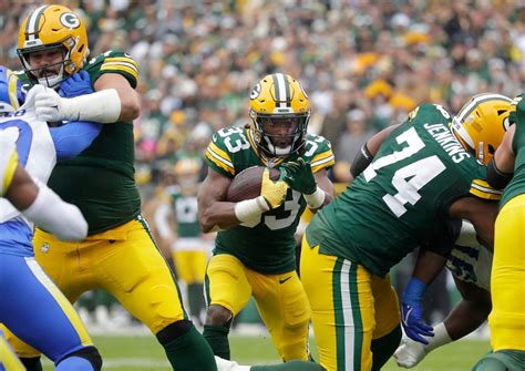 Chargers Injury Report: Green Bay RB Aaron Jones Leaves LA Game After ...