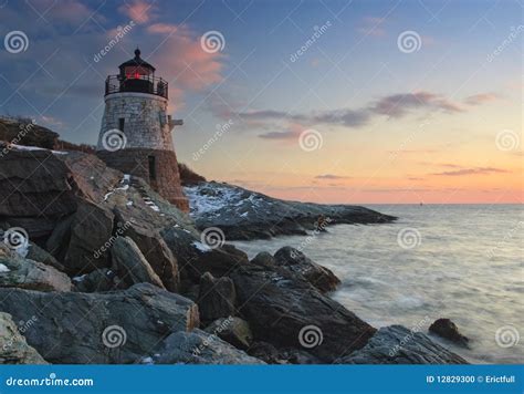 Castle Hill Lighthouse stock photo. Image of water, ocean - 12829300