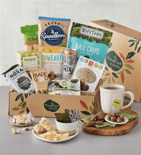 11 (Customizable) Sustainable & Organic Gift Boxes & Baskets