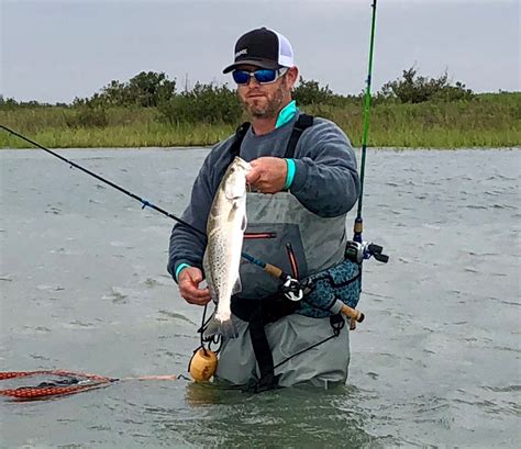 Wade fishing | Texas Outdoors