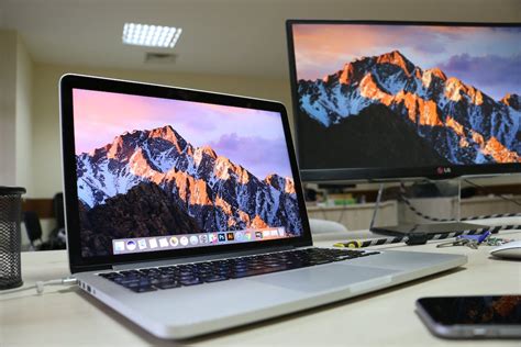 Free stock photo of external monitor, laptop, macOS