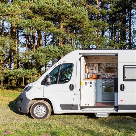 Gorgeous French-style 2017 Fiat camper-van Conversion.