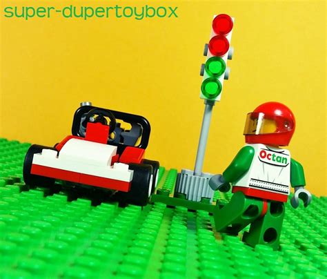 Super-DuperToyBox: Lego City Race Car