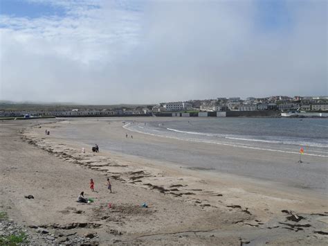 Kilkee Beach | The tide is out Kilkee. County Clare | Ray Flynn | Flickr