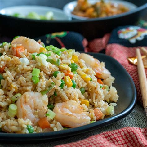 Hong Kong Fried Rice [Restaurant Style + VIDEO] - Healthy World Cuisine