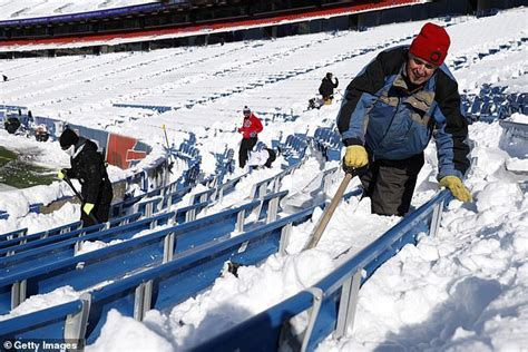 Buffalo Bills ask fans to come and shovel snow AGAIN for $20 an hour as ...