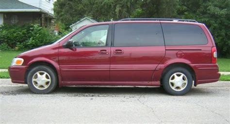 Sell used 1999 Oldsmobile Silhouette Mini Van Nice Condition Parts ...