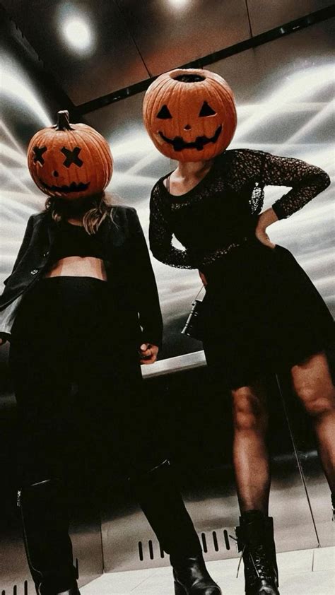 Pumpkin head photoshoot ideas spooky season Halloween costume | Halloween costumes, Halloween ...