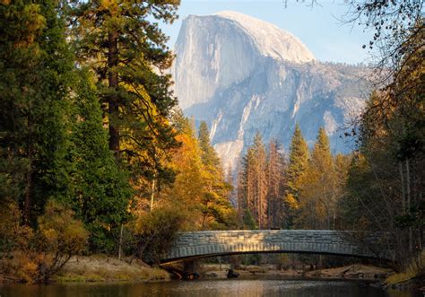 Yosemite National Park in the Fall: What to Look for When Taking Photos - PhotoJeepers