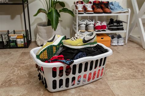 Can You Put Sneakers in the Washing Machine? Here’s How to Wash Your Nikes. Nike BG