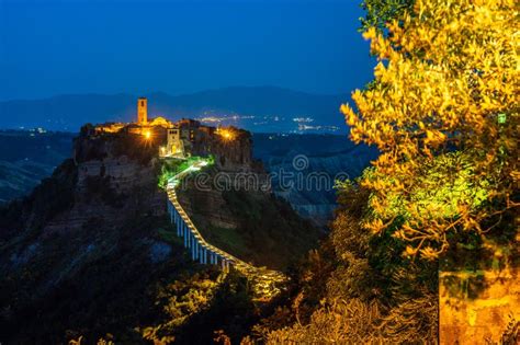 Night View Civita Di Bagnoregio Lazio Italy Stock Photos - Free ...