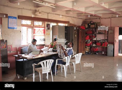 Government office india hi-res stock photography and images - Alamy