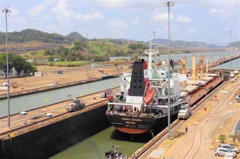 Premium Photo | Locks of the Panama Canal the passage of ships through ...