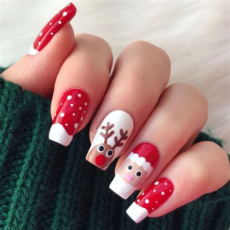 The 4 Best Christmas Nail Art with DND Nail Polish – Texture Salon and Spa