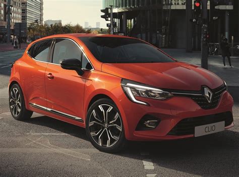 Nuova Renault Clio 2021 prezzi, motori, dimensioni, consumi, dotazioni nuovo modello