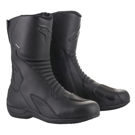 8 of the best motorcycle touring boots - Adventure Bike Rider