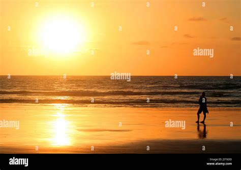 cable beach sunset Stock Photo - Alamy