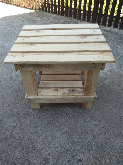 How I Мade A Small Pallet Coffee Table For The Balcony • 1001 Pallets