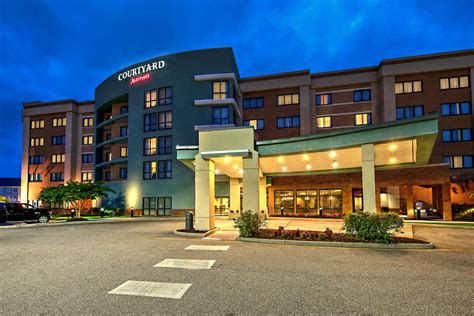 Courtyard Marriott Newport News Airport- Newport News, VA Hotels- First ...