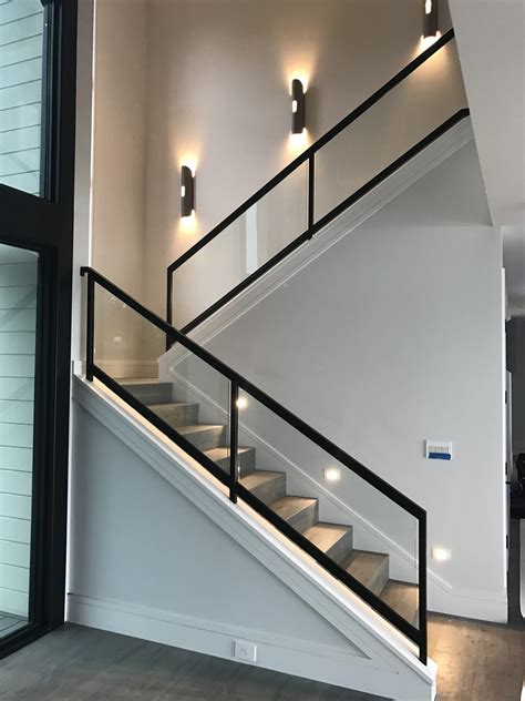 Design options for the glass railings – Staircase design