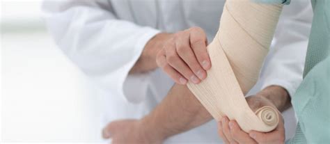 What To Expect After Tennis Elbow Surgery - SimplyJnJ