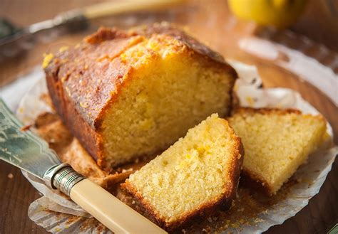 The Ultimate Lemon Drizzle Cake Recipe