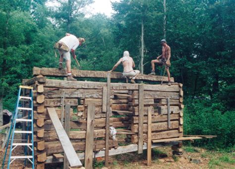 The best way to learn how to build a log cabin - Handmade Houses with Noah Bradley