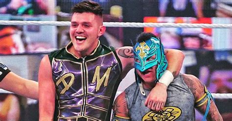 WWE Superstar Rey Mysterio's Son Dominik Believes His Father Does Not ...