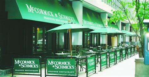 McCormick & Schmick’s highlights local fare | Nation's Restaurant News