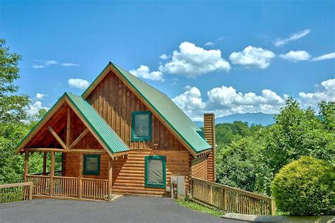 RU - A Mountain View Theater Lodge - Pigeon Forge, Tennessee, Cabins, Pigeon Forge, United ...