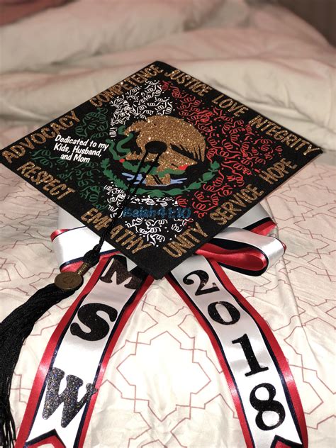 Pin by Rosa Hernandez on Graduation | College graduation cap decoration, Social work graduation ...