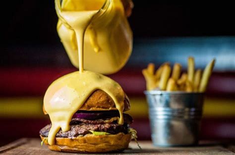 The Cheesebomb Burger Looks Absolutely Outrageous – Sick Chirpse