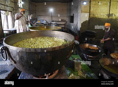 The Golden Temple (Sri Harmandir Sahib) Gurdwara kitchens for preparing ...