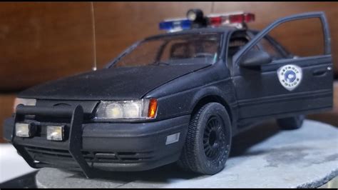 AMT 1/25 ROBO1 police car from ROBOCOP - YouTube