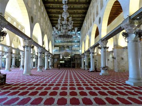 Al-Aqsa Mosque | Interior of Al-Aqsa Mosque (Seetheholyland ...