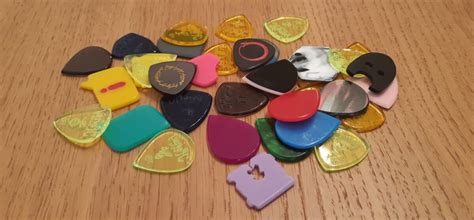 Guitar Picks: The Complete Guide - Every Type of Guitar Picks Explained