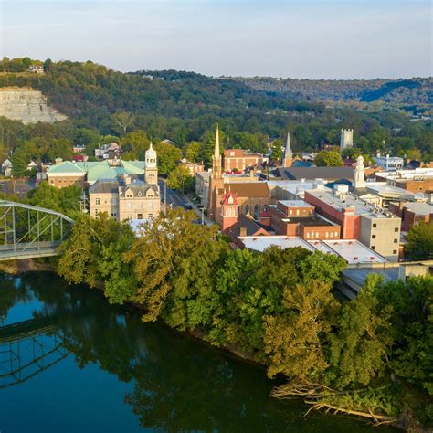 How To Spend A Fantastic Long Weekend In Beautiful Frankfort, KY | Frankfort, Kentucky travel ...