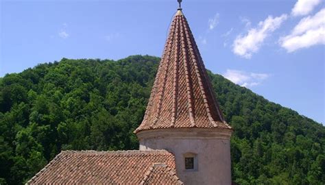 Bran Castle History | Home of the Beloved Queen Marie