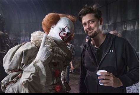 Bill and Andy on set looking fierce! | Pennywise the dancing clown, Pennywise the clown, Bill ...