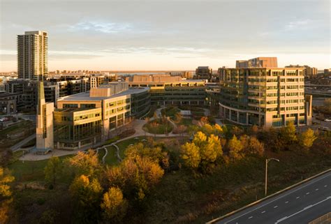 Bell Canada Campus - Decasult