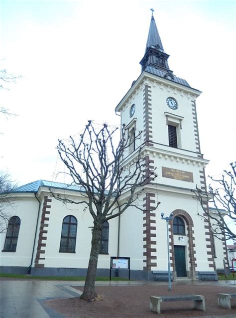 GC67BA7 Hjo Kyrka.. (Traditional Cache) in Västra Götaland, Sweden ...