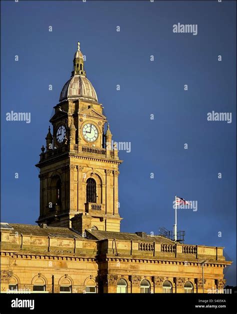 Morley Town Hall. Morley, near Leeds, West Yorkshire Stock Photo - Alamy