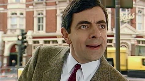 Mr Bean Returns to the High Street! | Full Episodes | Classic Mr Bean | Mr bean, Mr bean ...